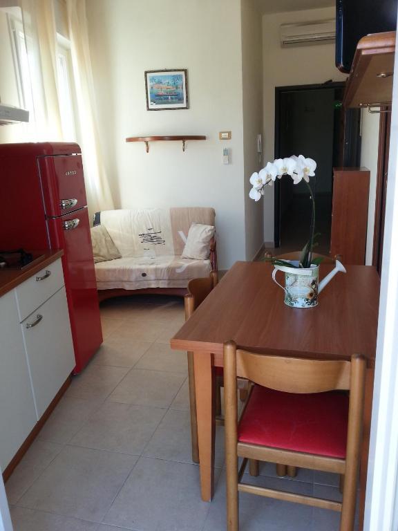 Residence La Villetta Rimini Szoba fotó