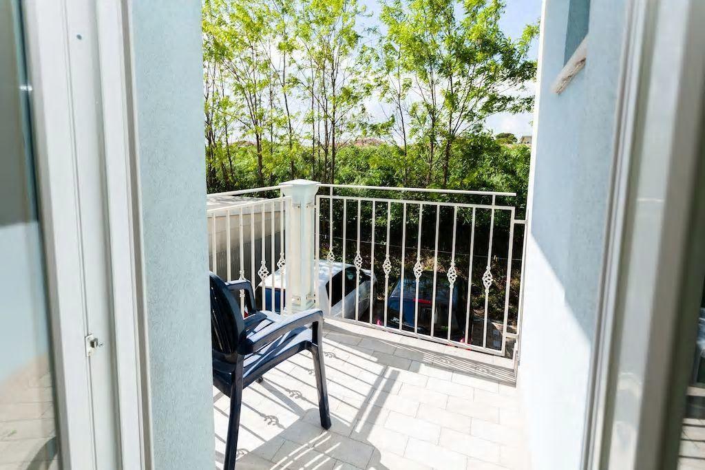 Residence La Villetta Rimini Kültér fotó